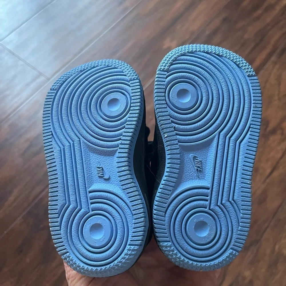 Nike Air Force 1 University Black and Blue- like new size 4
